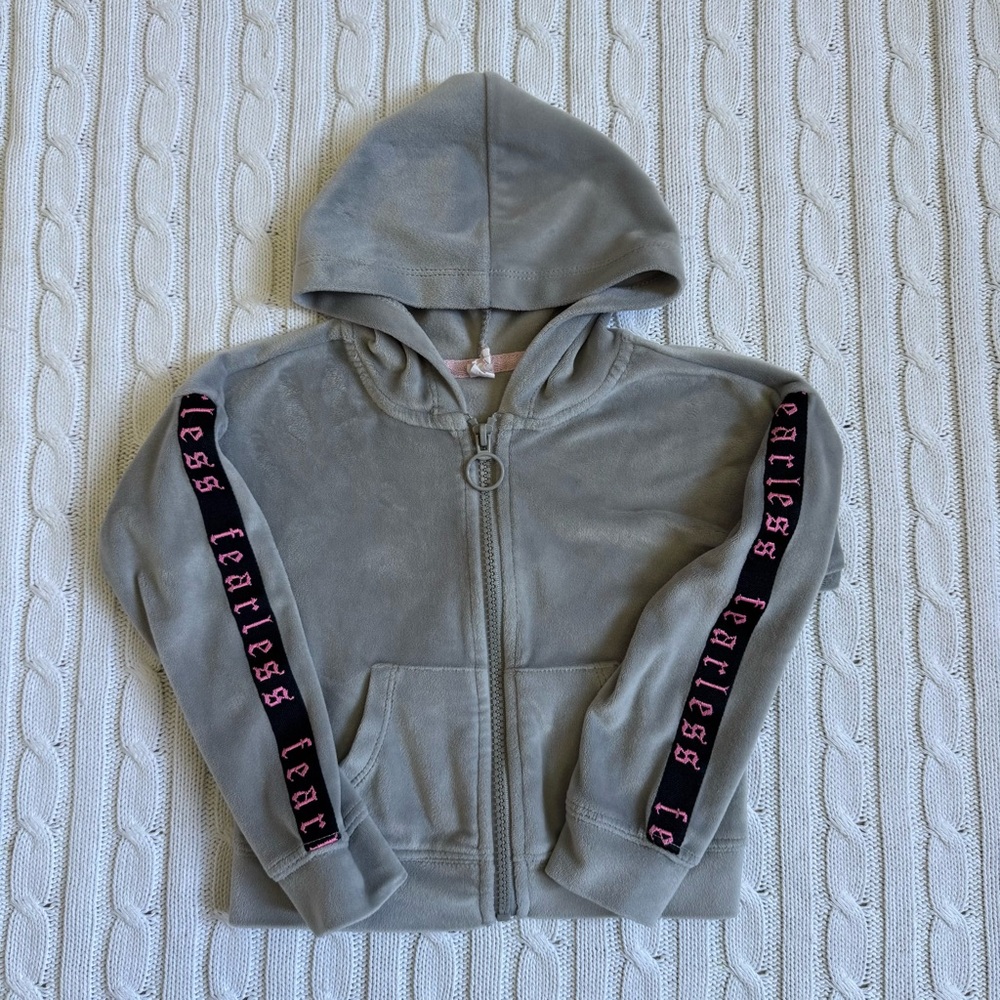 Fearless Kids Gray Hoodie 3T Taylor Swift Vibes EUC Swifties 13 Velour Zip Up